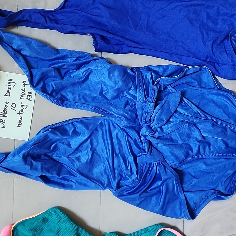 Womens swim suits